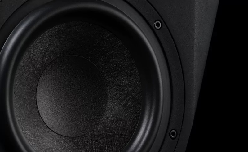 null tính năng của Adam Audio A4V