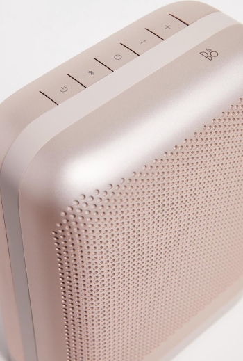Loa B&O Beoplay P6