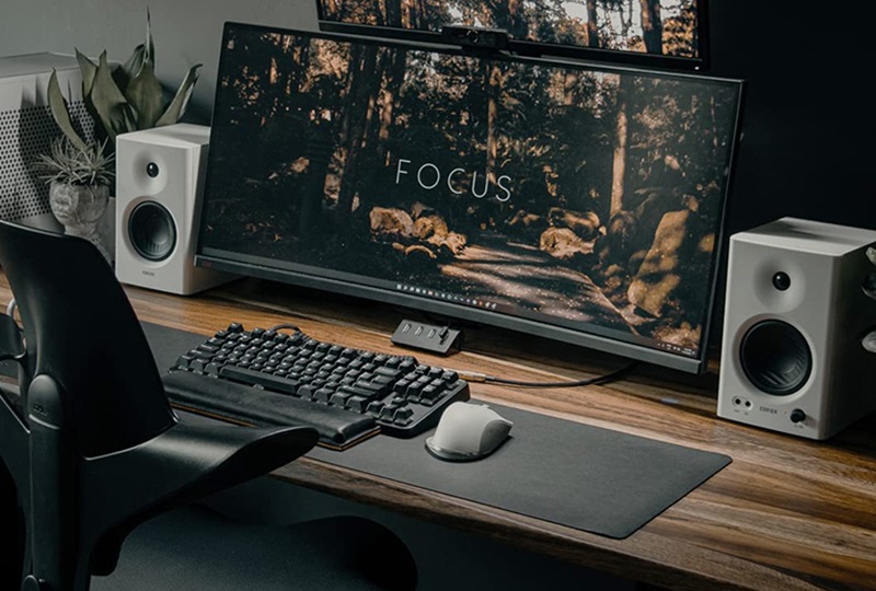 thiết kế Loa Edifier MR4