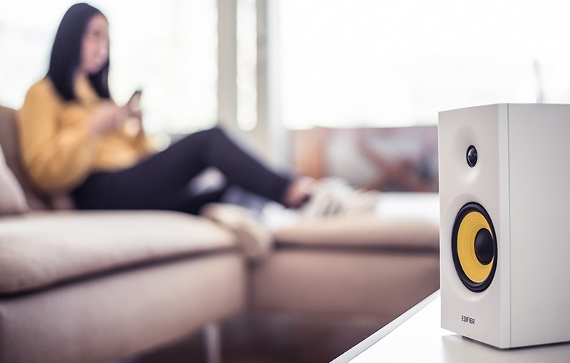 Loa Edifier R1080BT công suất