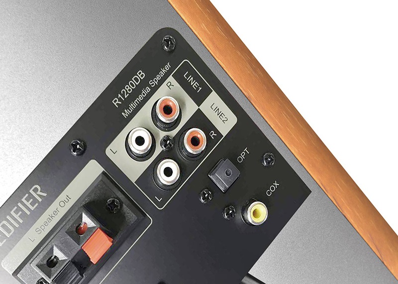 kết nối của  loa booshelf Edifier R1280DB
