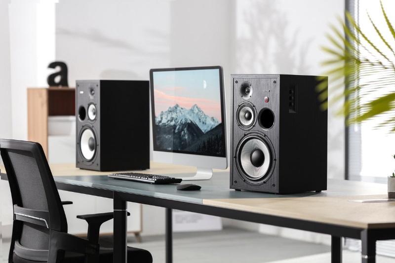 Loa Edifier R2850DB ứng dụng