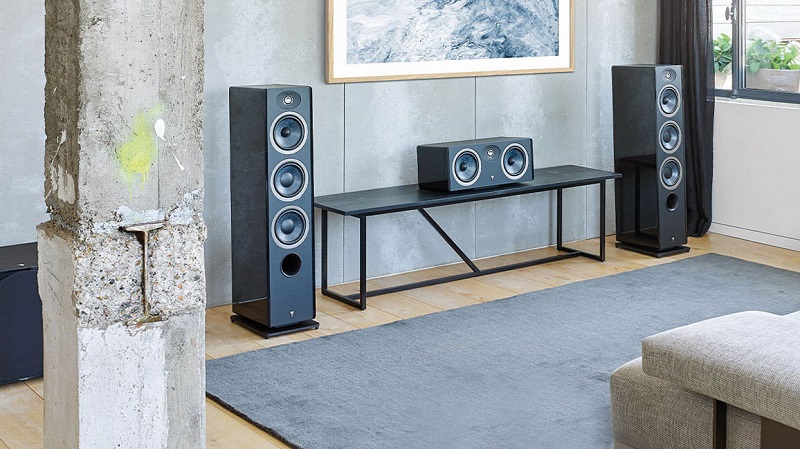 Loa Focal Vestia Center tại phòng khách