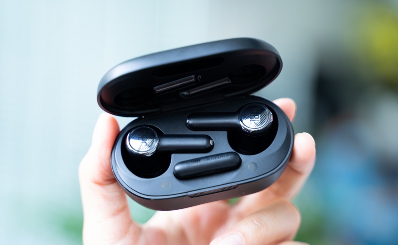 Tai nghe JBL Quantum TWS cao cấp