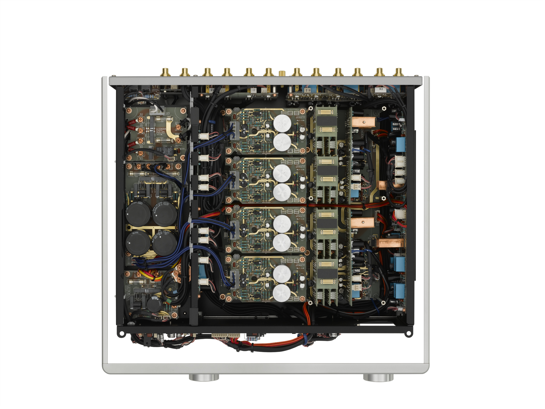 null chất lượng của Pre Amply Luxman C-900U