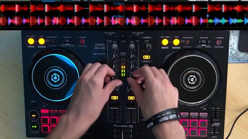 Pioneer DDJ-400 bố cục