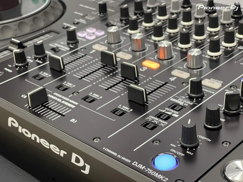 null mixer djm 750 mk2 chính hãng