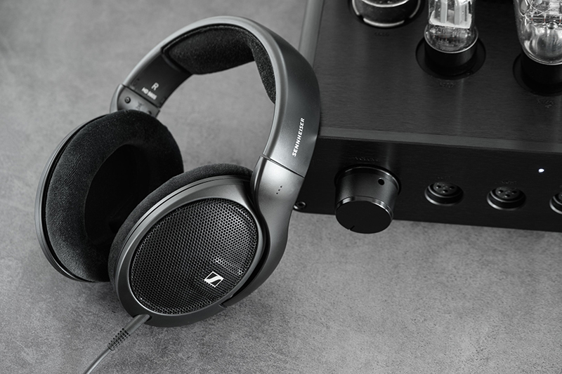 thiết kế của Sennheiser HD 560S