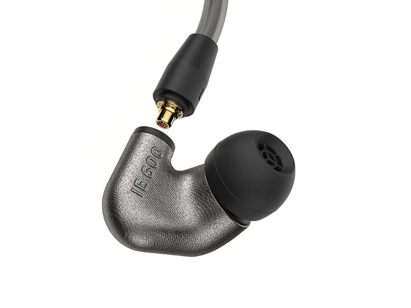 cáp nối tháo rời được của Tai nghe Sennheiser IE600