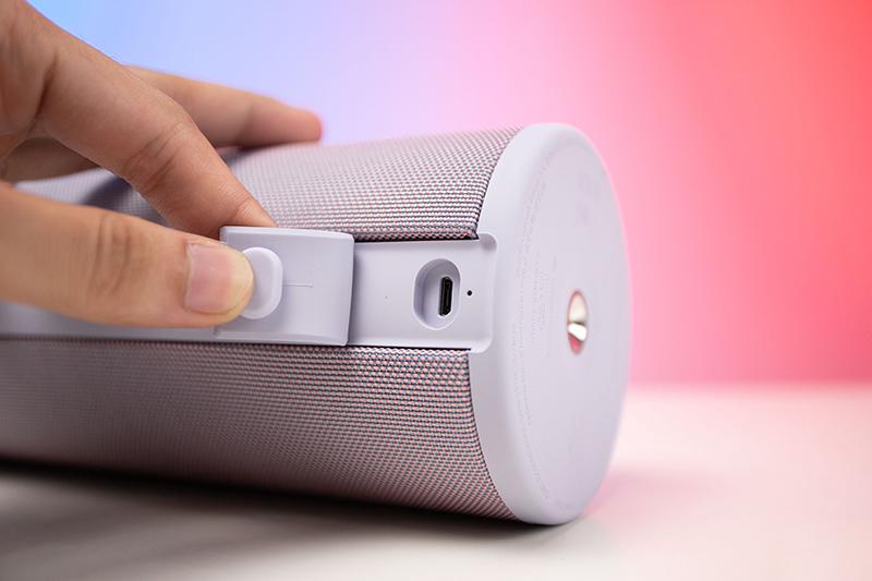 giá của Loa UE MEGABOOM 3